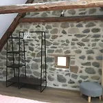 Le Domaine De La Louve Blanche *