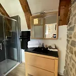 Le Domaine De La Louve Blanche 르몽도레